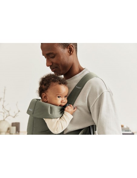 Babybjorn Porta Bebé Verde oscuro