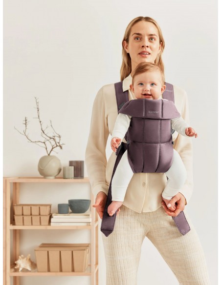 Babybjorn Porta Bebé Mini lila oscuro